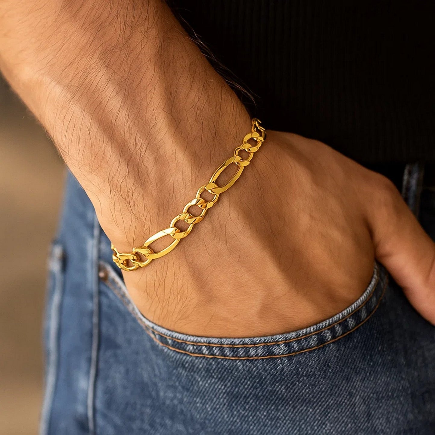 14k Yellow Gold Solid Figaro Bracelet (7.00 mm)