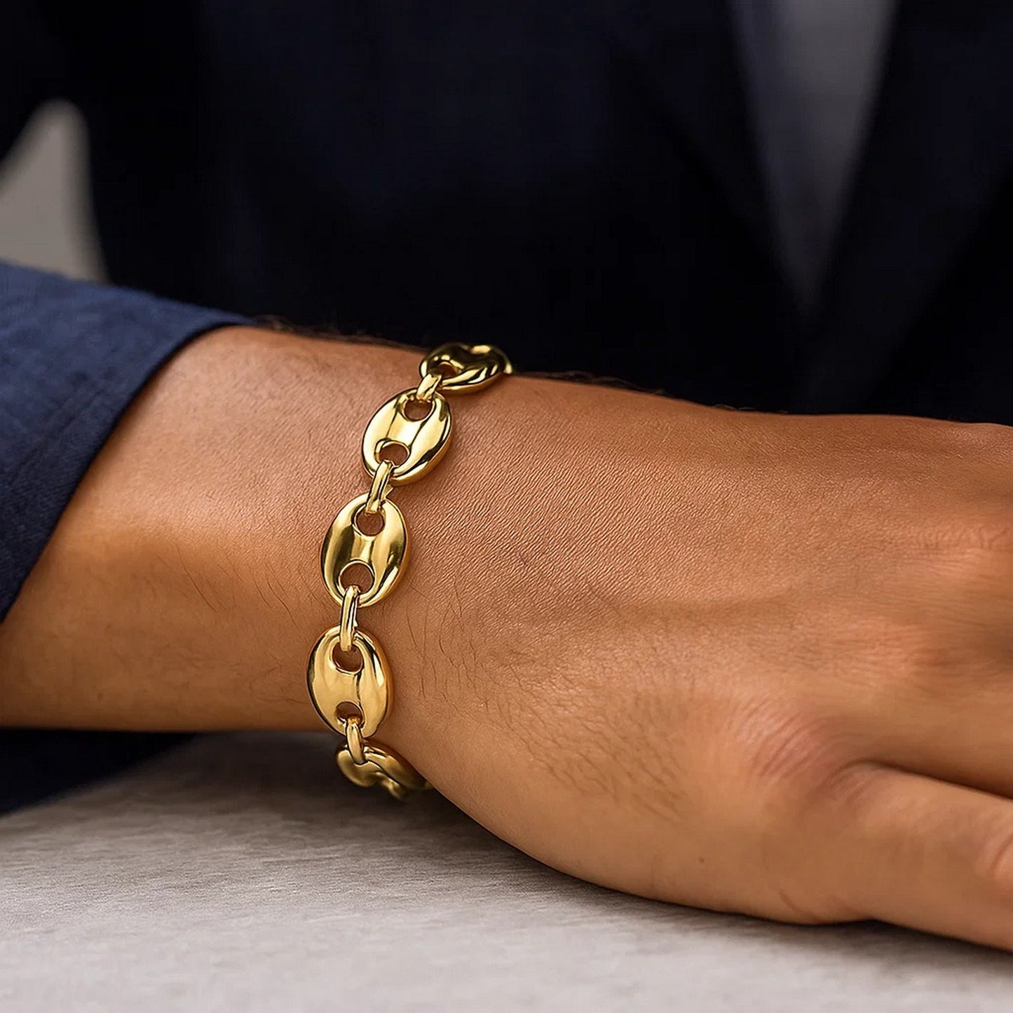 14k Yellow Gold High Polish Lite Puffed Mariner Link Bracelet  (12.00 mm)